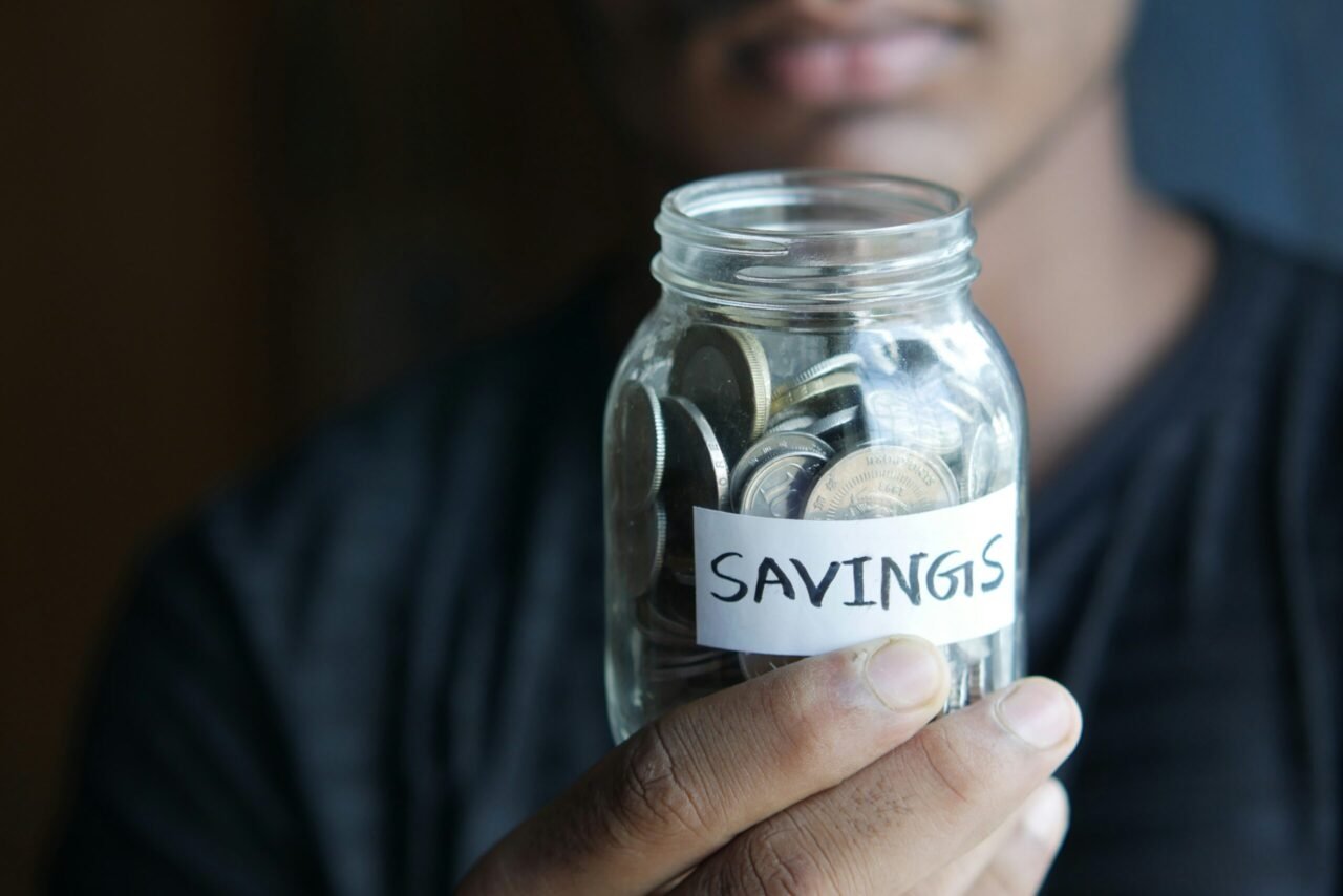 Smart Saving Habits for Indian Graduates Starting Their Careers